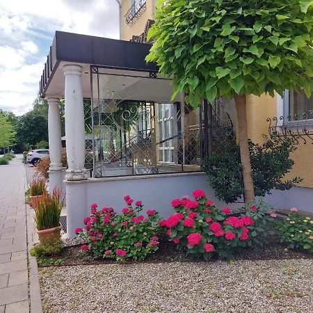Haus Mirabell Apartamento Bad Füssing Exterior foto